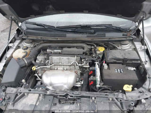 Chrysler 200 LX 2015 1C3CCCFB2FN671457 Image 10
