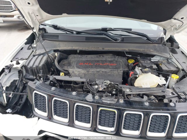 Jeep Compass Limited 4x4 2018 3C4NJDCB6JT232601 Image 10