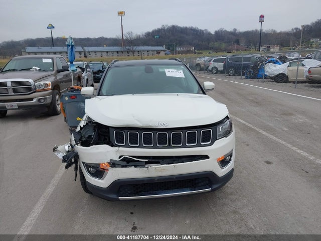 Jeep Compass Limited 4x4 2018 3C4NJDCB6JT232601 Image 12