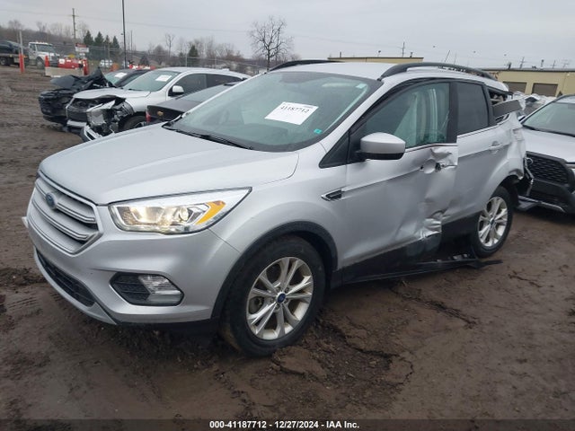 1FMCU9HD6KUA24047 Ford ESCAPE SEL