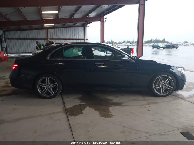 Mercedes-Benz E 300 2018 WDDZF4JB8JA354413 Image 13