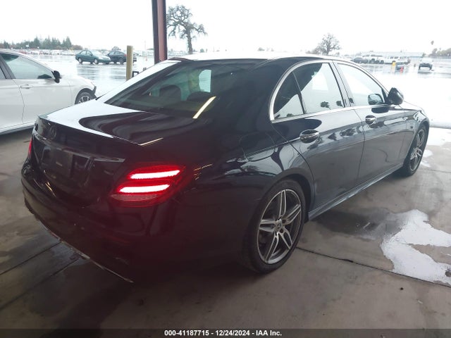 WDDZF4JB8JA354413 Mercedes-Benz E 300