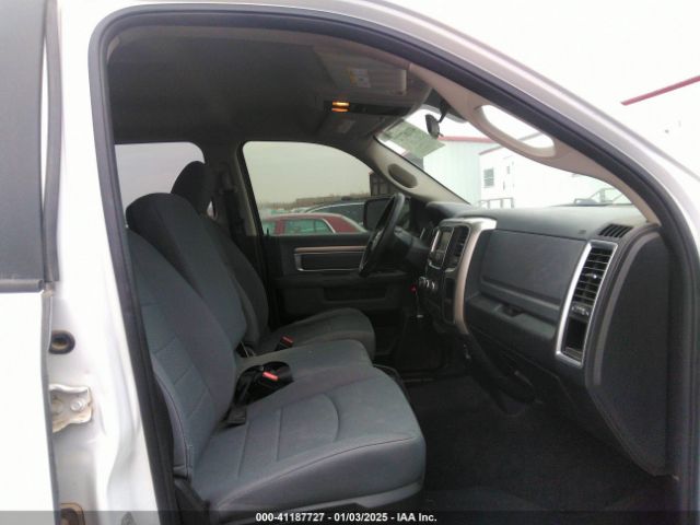 1C6RR7LT6HS676892 RAM 1500 Slt  4x4 5'7 Box