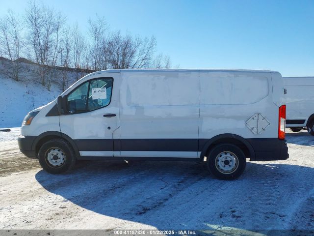 1FTNE1YMXFKB19806 Ford Transit-150