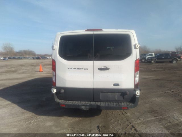 1FBZX2YMXFKA42506 Ford Transit-350 Xl