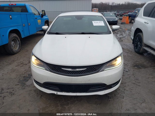 Chrysler 200 S 2016 1C3CCCBB3GN175350 Image 12