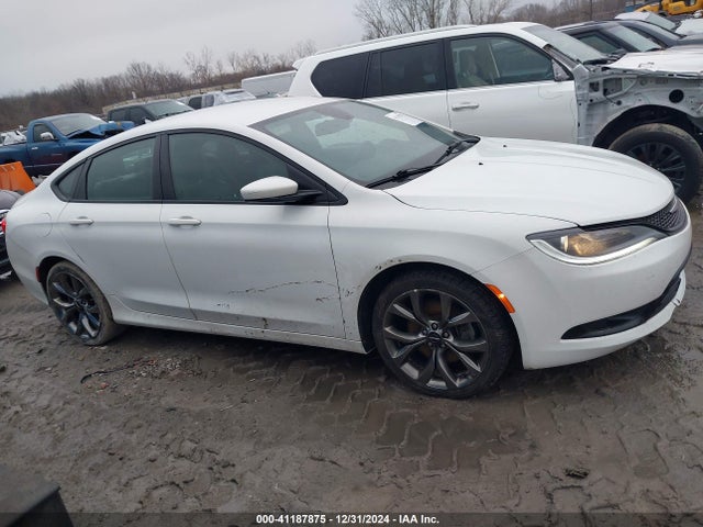 Chrysler 200 S 2016 1C3CCCBB3GN175350 Image 13