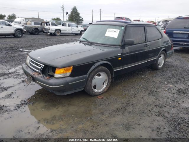 1992 SAAB 900 YS3AL35L2N2015376 Photo 1