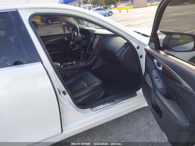 JN1EV7AP9JM360182 Infiniti Q50 3.0t Luxe