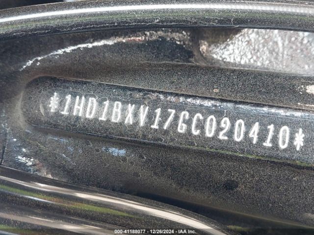 2016 HARLEY-DAVIDSON FLSTF 1HD1BXV17GC020410 Photo 9