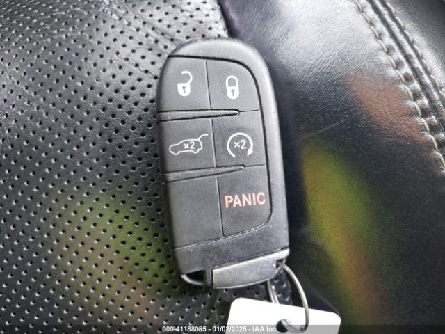1C4RJFCT4FC138404 Jeep Grand Cherokee Overland