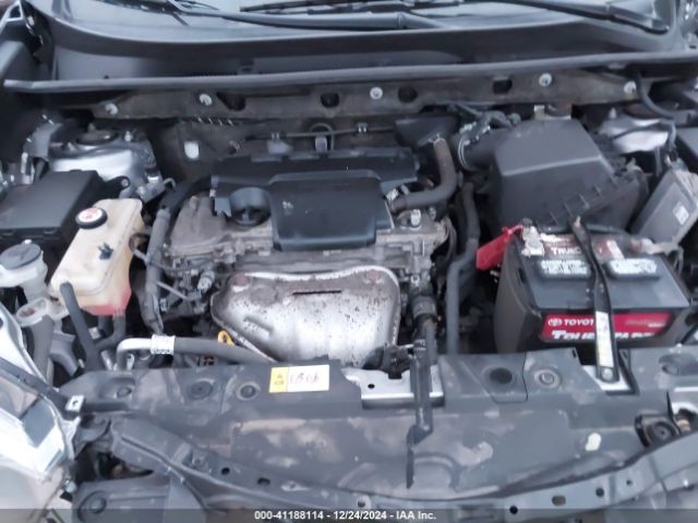 JTMRFREV6JD226925 Toyota Rav4 Adventure/xle