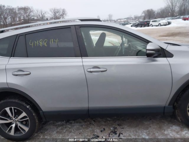 JTMRFREV6JD226925 Toyota Rav4 Adventure/xle
