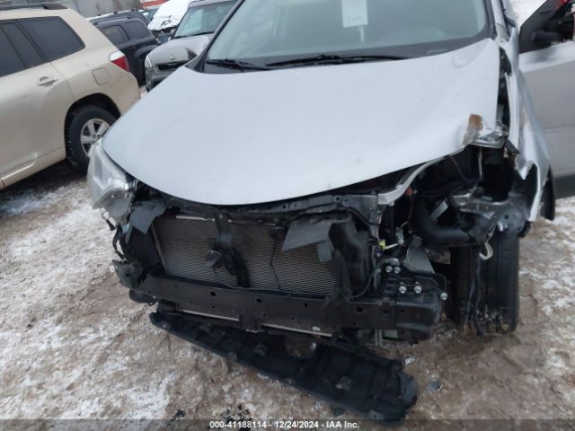 JTMRFREV6JD226925 Toyota Rav4 Adventure/xle