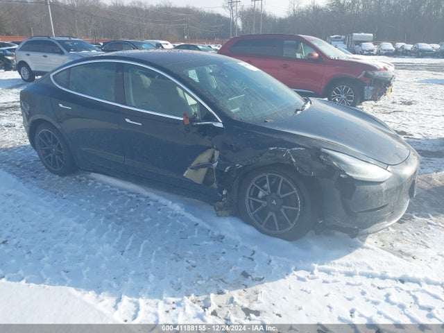 2019 TESLA MODEL 3 5YJ3E1EA9KF313414 Photo 0