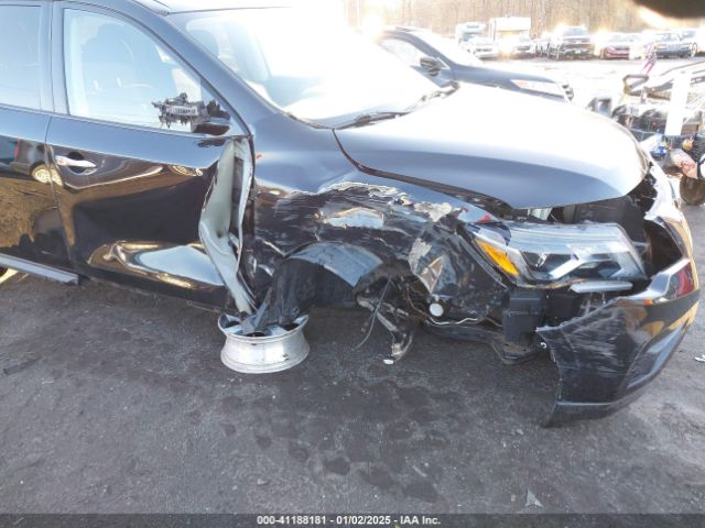 5N1DR2MM3HC695449 Nissan Pathfinder S