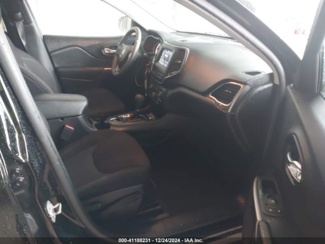 1C4PJLCB7LD592519 Jeep Cherokee Latitude Fwd