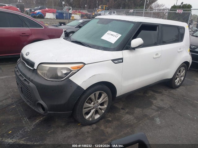 KIA SOUL + 2014 KNDJP3A53E7059909 Image 2