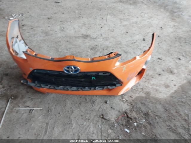 JTDKDTB30G1589447 Toyota Prius C Two