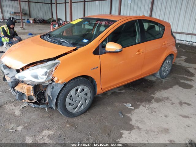 JTDKDTB30G1589447 Toyota Prius C Two