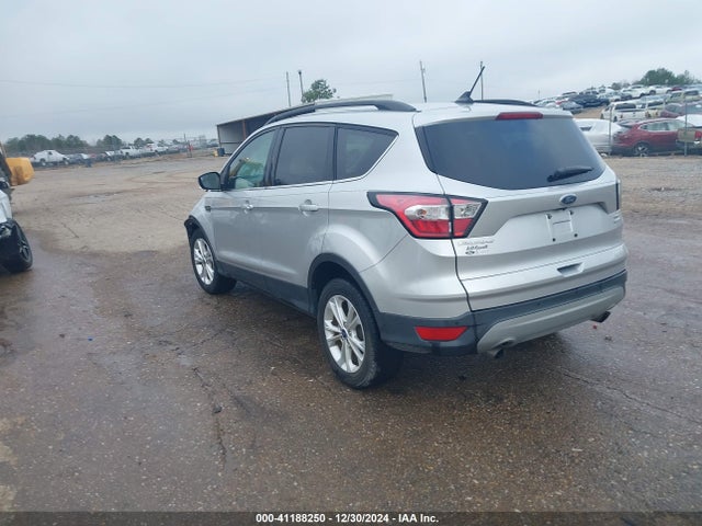 Ford ESCAPE SEL 2018 1FMCU0HD9JUB04484 Image 3
