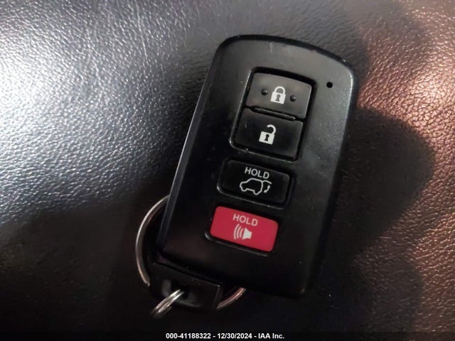 Toyota Highlander Xle V6 2016 5TDJKRFH6GS334525 Image 11