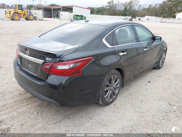 1N4AL3AP3JC273724 Nissan Altima 2.5 Sr