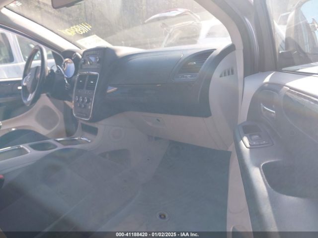 2C4RDGCG7FR540585 Dodge Grand Caravan Sxt