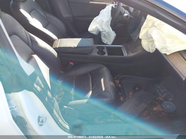 2022 TESLA MODEL 3 5YJ3E1EB4NF309722 Photo 4