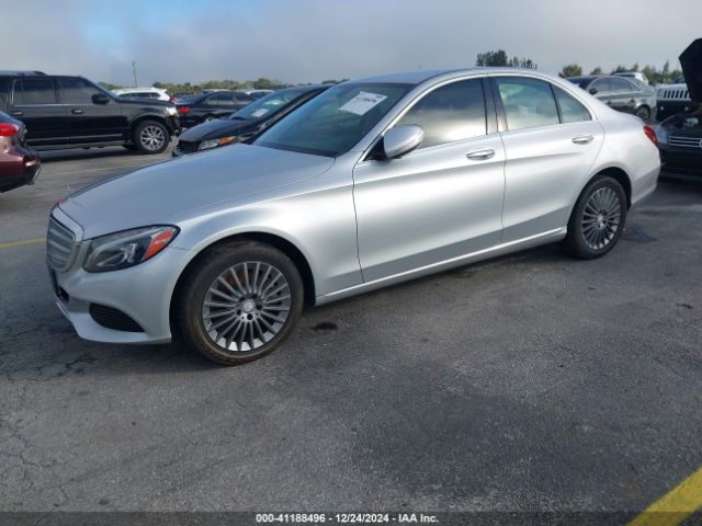 55SWF4KB0FU008638 Mercedes-Benz C 300 4matic/luxury 4matic/sport 4matic