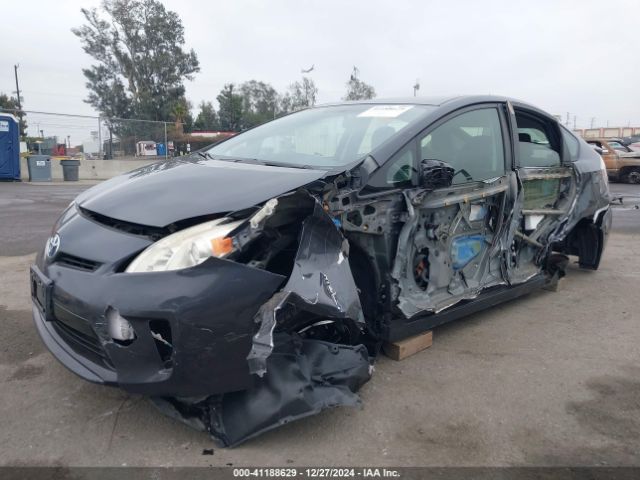 JTDKN3DU8F0399211 Toyota Prius Two