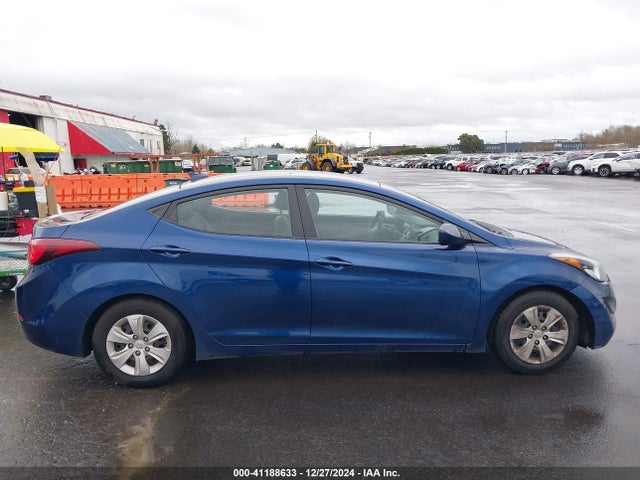 Hyundai ELANTRA SE 2016 5NPDH4AE6GH683444 Image 13
