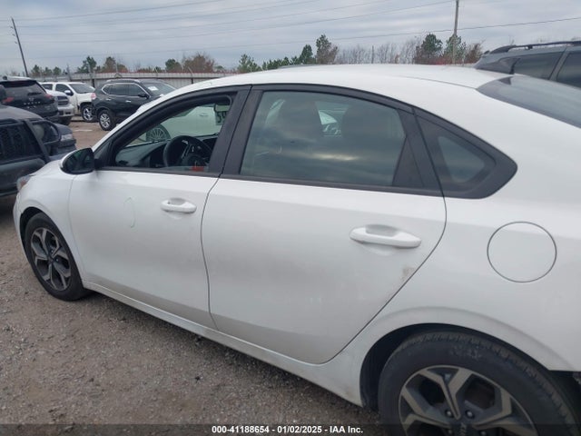 KIA Forte Lxs 2019 3KPF24AD6KE111627 Image 15