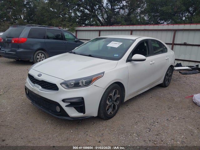 KIA Forte Lxs 2019 3KPF24AD6KE111627 Image 2