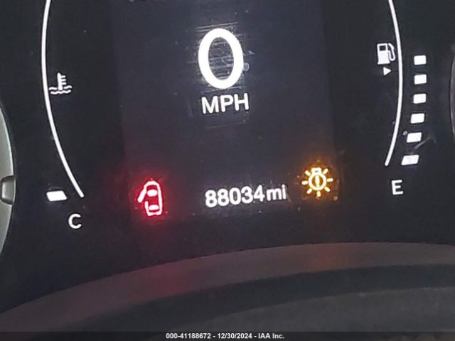 ZACCJBBH3JPG75832 Jeep Renegade Altitude 4x4