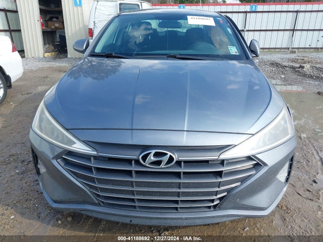 Hyundai ELANTRA SE 2019 KMHD74LF2KU856010 Image 12