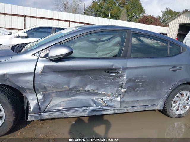 Hyundai ELANTRA SE 2019 KMHD74LF2KU856010 Image 14