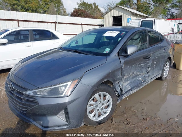 Hyundai ELANTRA SE 2019 KMHD74LF2KU856010 Image 6