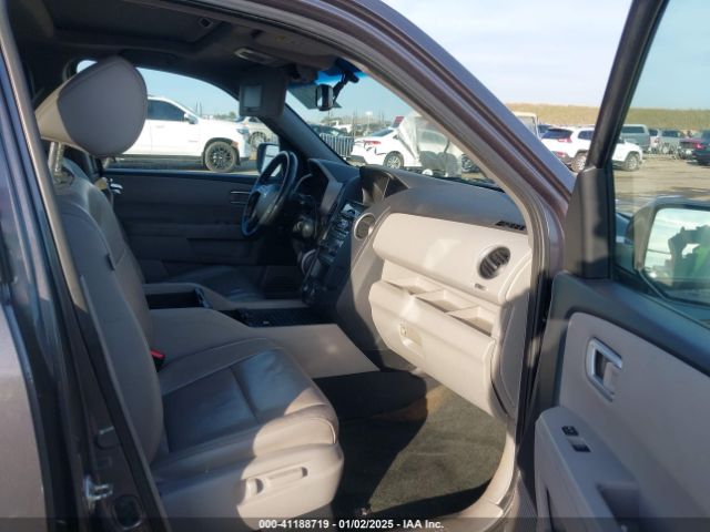 5FNYF4H9XFB027468 Honda Pilot Touring