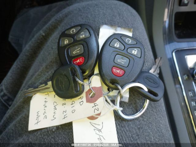 1GNKVHKD9GJ112235 Chevrolet Traverse 2lt