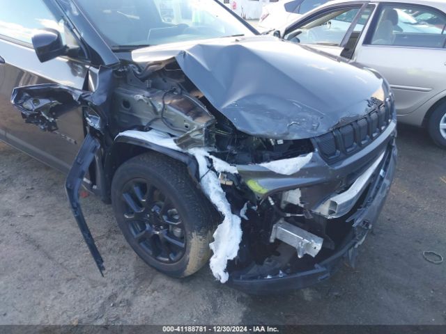 3C4NJCBBXNT188054 Jeep Compass Altitude Fwd