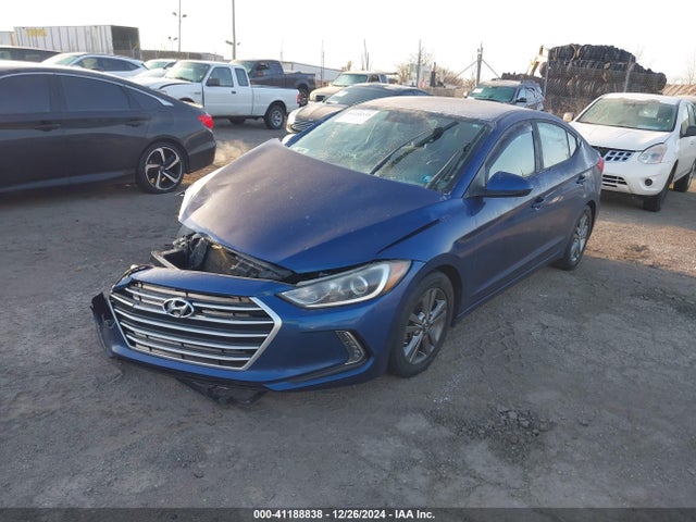 Hyundai ELANTRA SE 2017 5NPD84LF0HH096504 Image 2