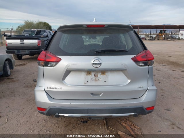 Nissan ROGUE S 2017 KNMAT2MV9HP510556 Image 16