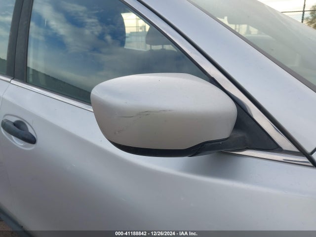 Nissan ROGUE S 2017 KNMAT2MV9HP510556 Image 17
