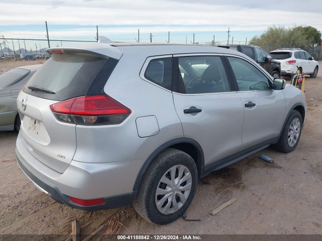 Nissan ROGUE S 2017 KNMAT2MV9HP510556 Image 4