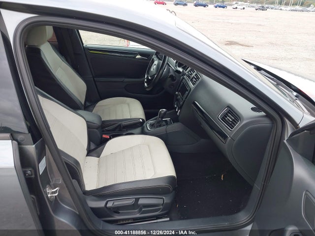 3VWD17AJ6FM340402 Volkswagen Jetta 1.8t Sport
