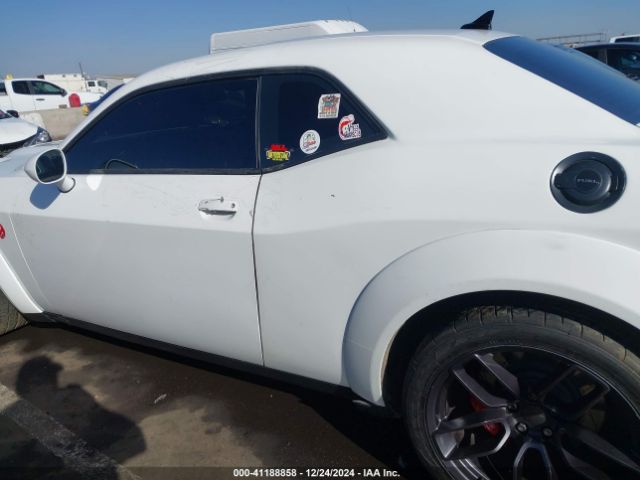 2C3CDZFJ9KH716663 Dodge Challenger R/t Scat Pack Widebody