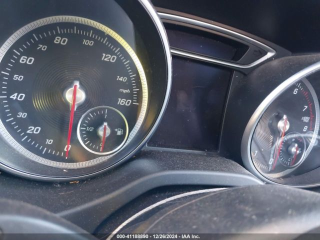 WDDSJ4EB9HN455067 Mercedes-Benz CLA 250