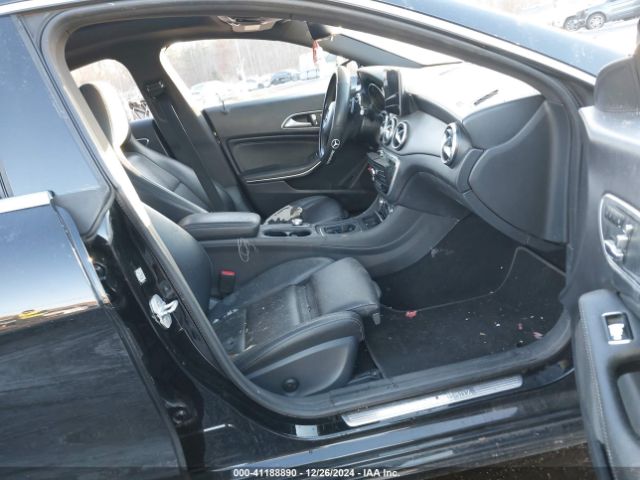 WDDSJ4EB9HN455067 Mercedes-Benz CLA 250