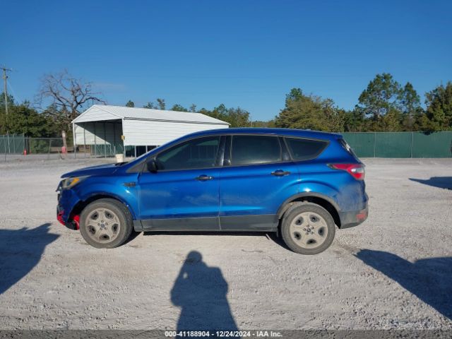1FMCU0F7XHUA10119 Ford ESCAPE S